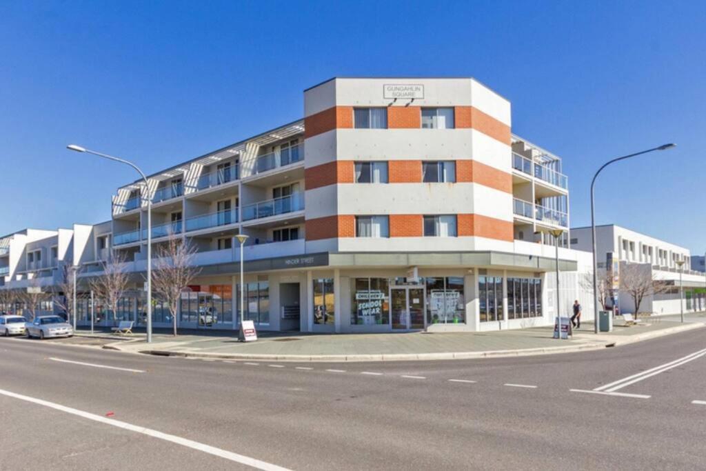 2Br Apt Gungahlin Square Luxe Super Central Wifi Wine Secure Parking Канберра Екстер'єр фото