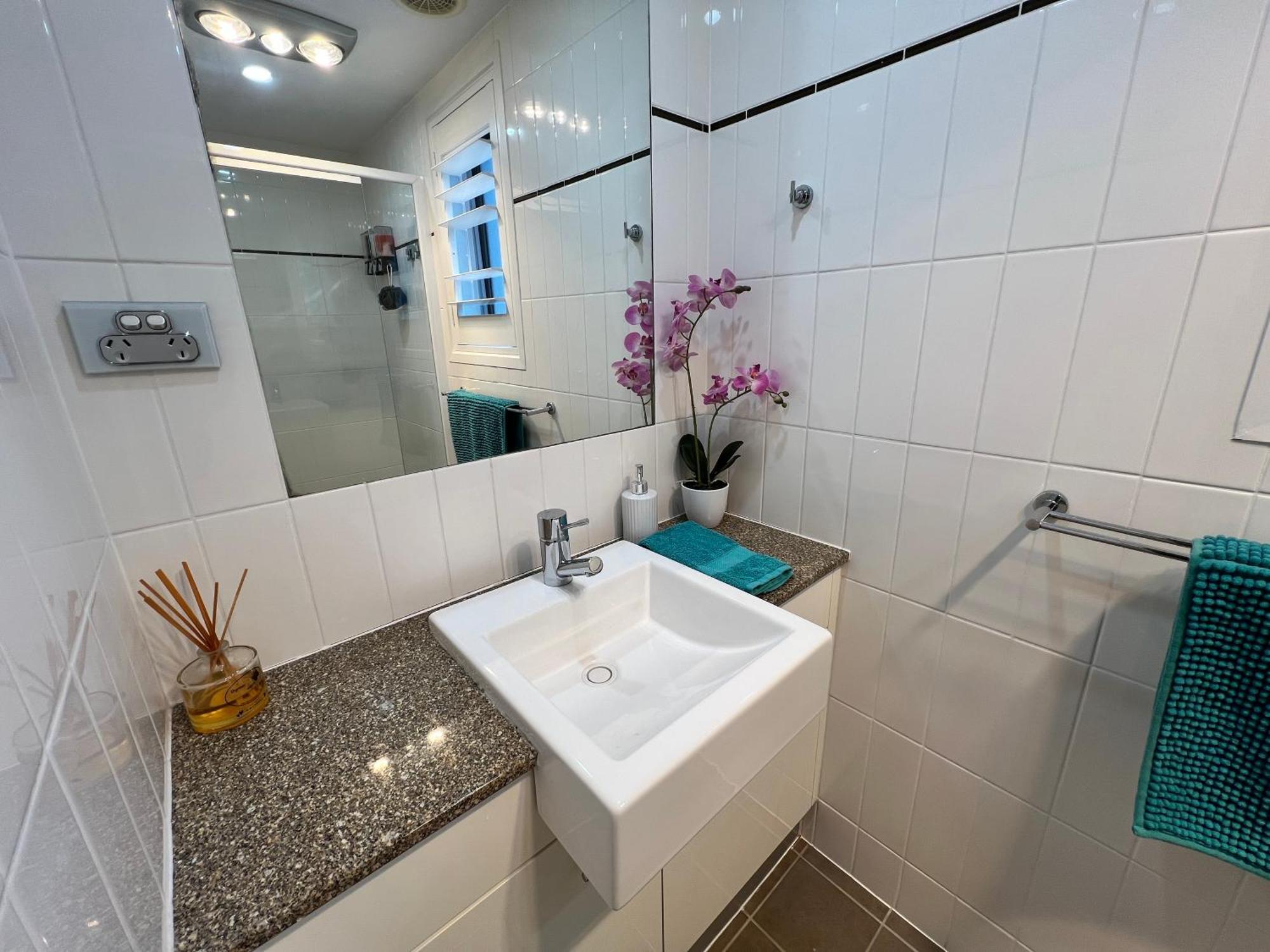2Br Apt Gungahlin Square Luxe Super Central Wifi Wine Secure Parking Канберра Екстер'єр фото
