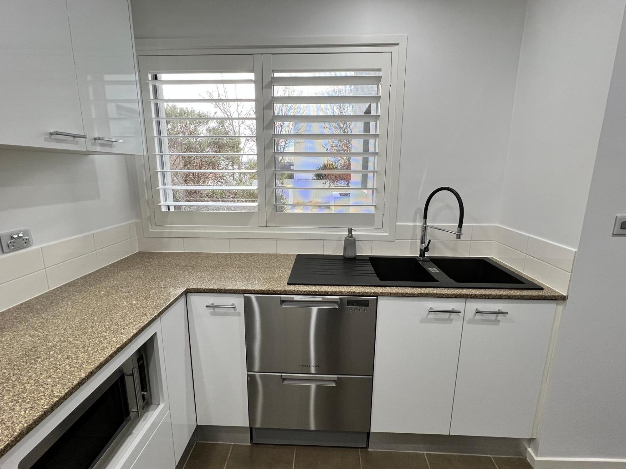 2Br Apt Gungahlin Square Luxe Super Central Wifi Wine Secure Parking Канберра Екстер'єр фото