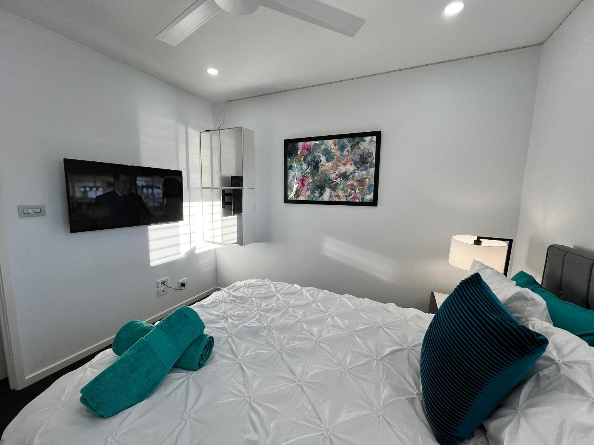 2Br Apt Gungahlin Square Luxe Super Central Wifi Wine Secure Parking Канберра Екстер'єр фото